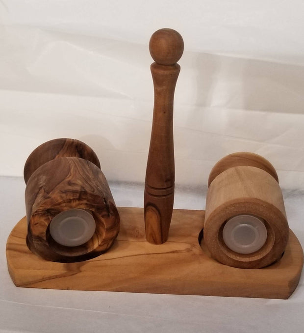 ELEGANT OLIVE™ Salt & Pepper Set