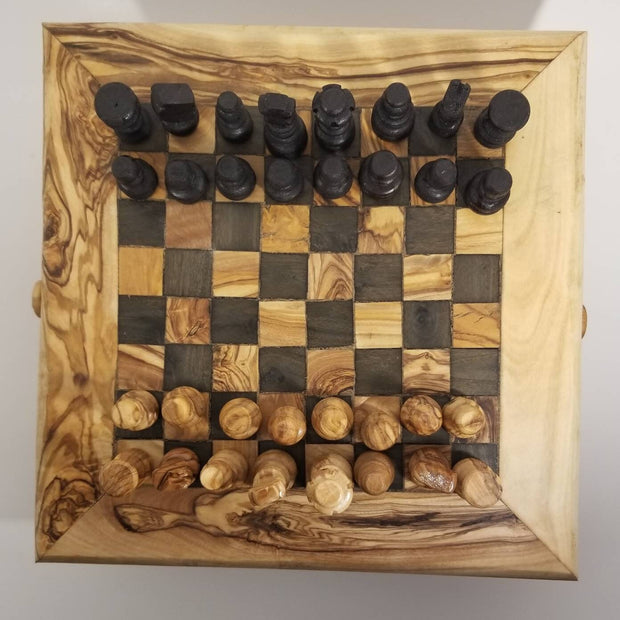 ELEGANT OLIVE™ Chess Set with playing pieces